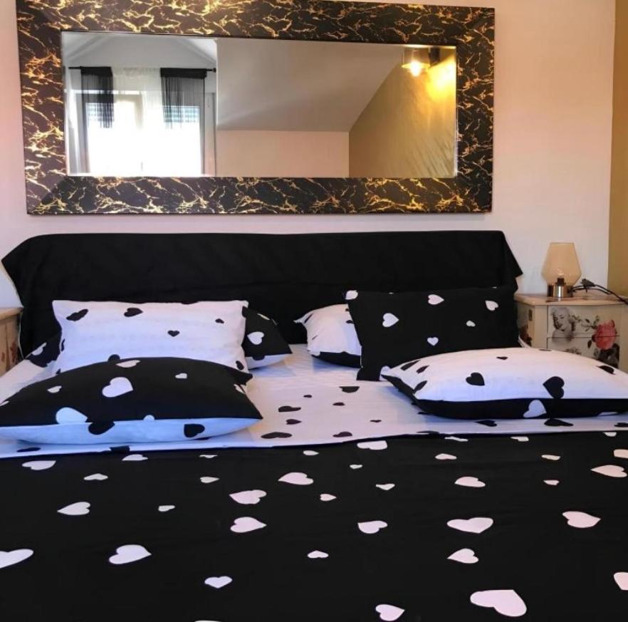 Villa Marica Trogir Exteriör bild